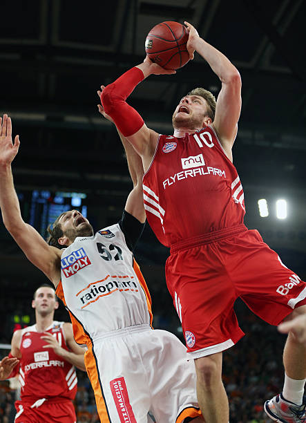 女助教的怀 女助教的怀